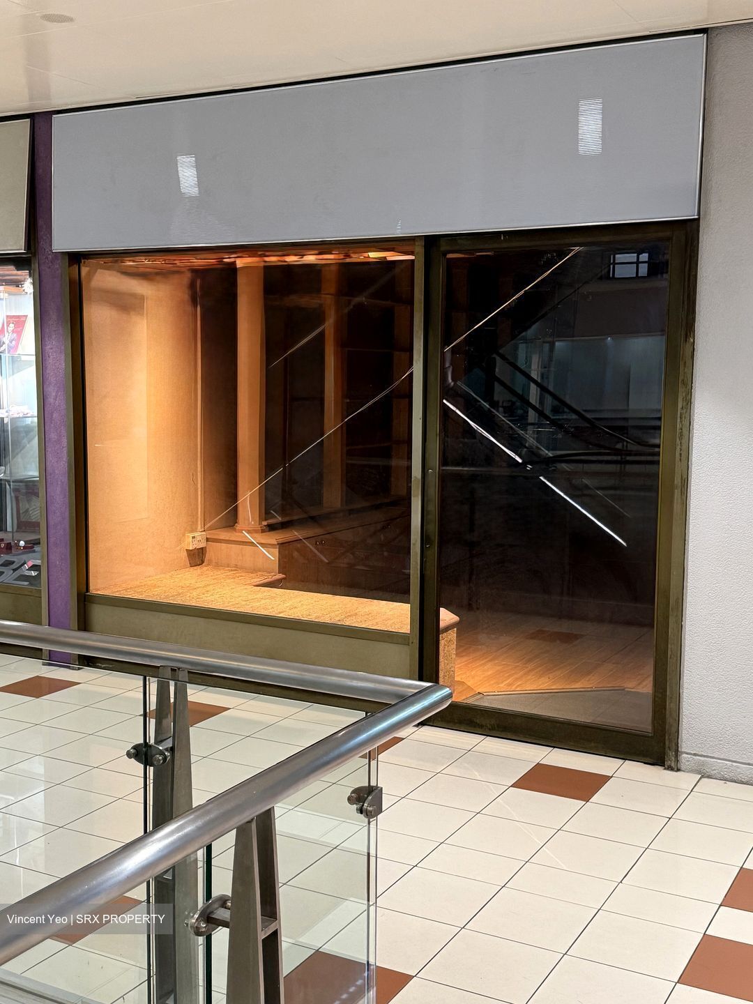 Peninsula Shopping Complex (D6), Retail #539354371